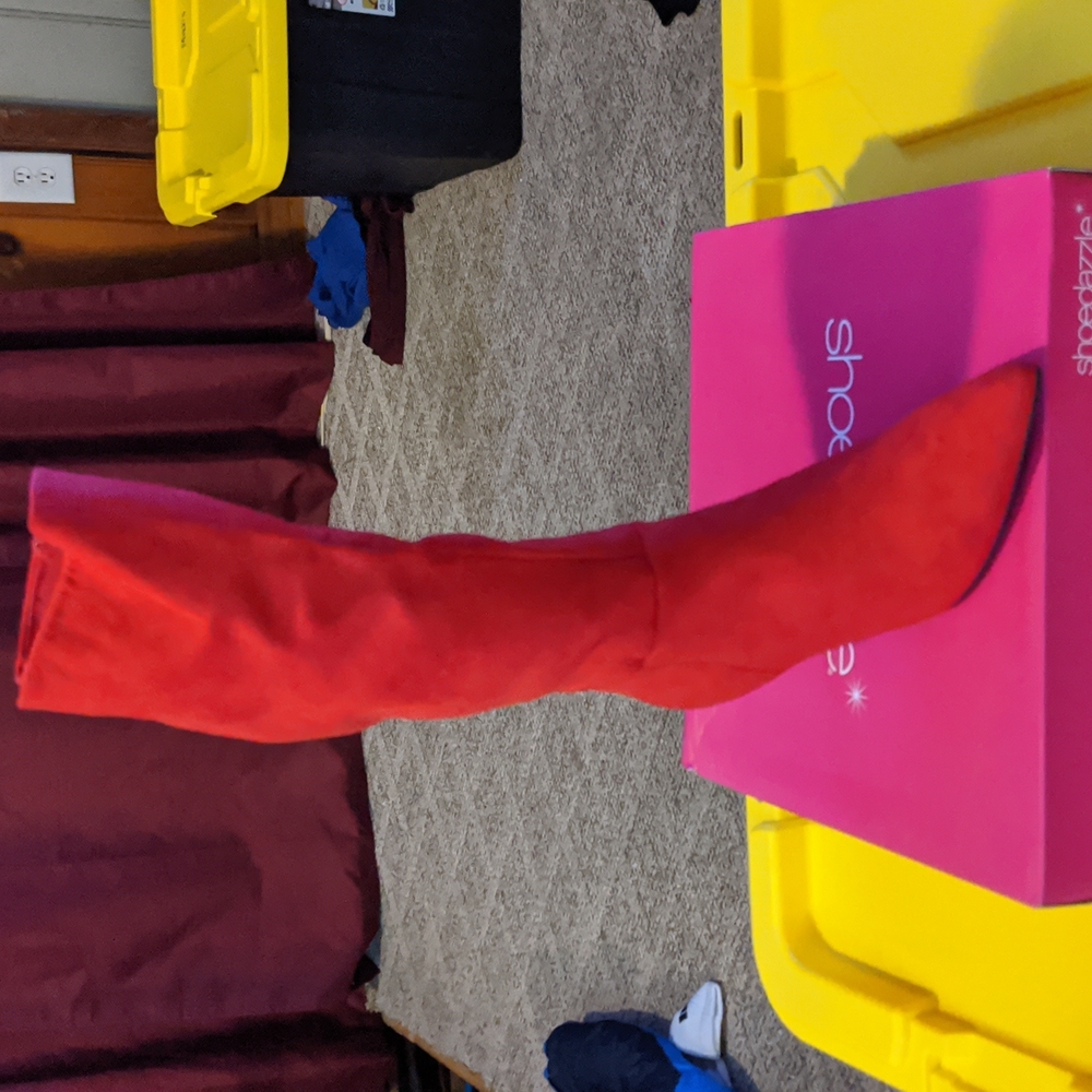 Faux suede red boots